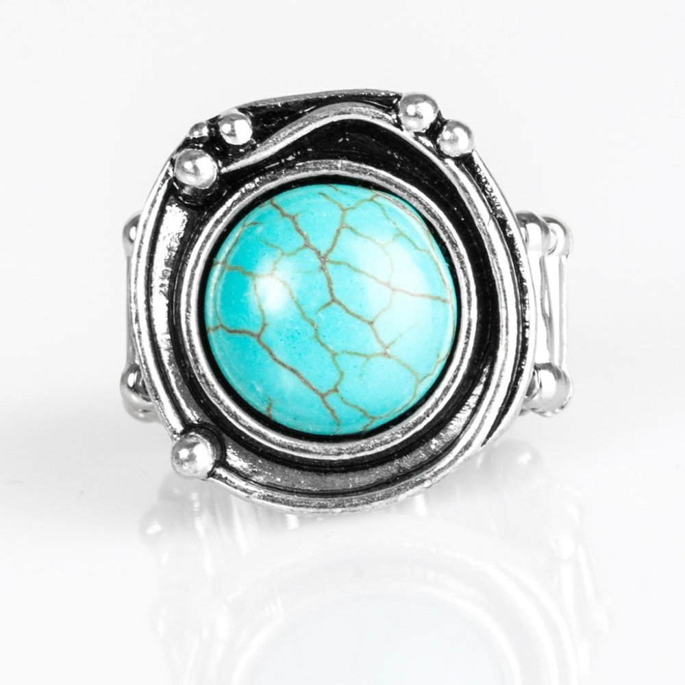 Antiqued silver and round turquoise Paparazzi ring